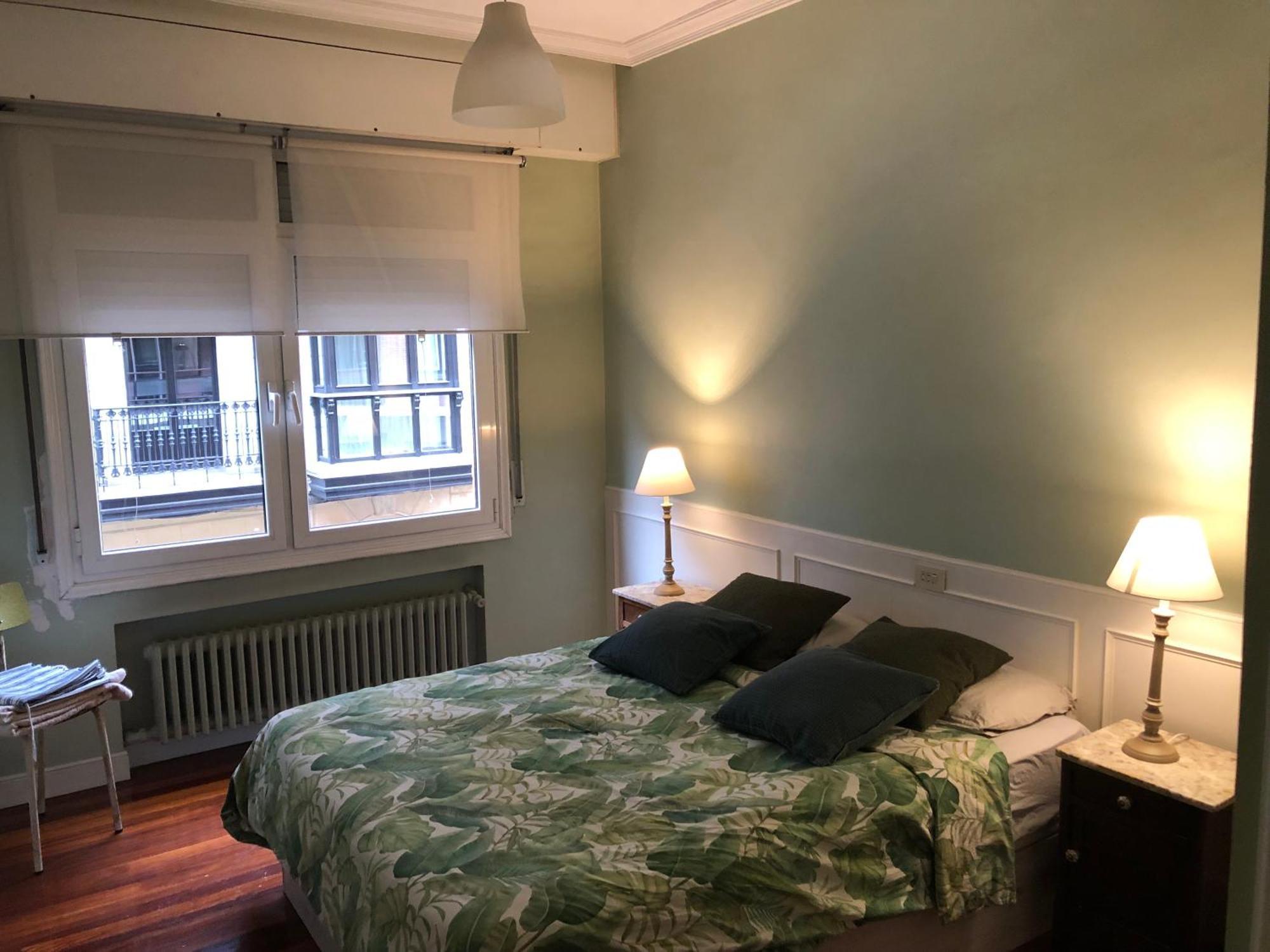 Suite En Apartamento Privado Terraza Centro Bilbao Luaran gambar