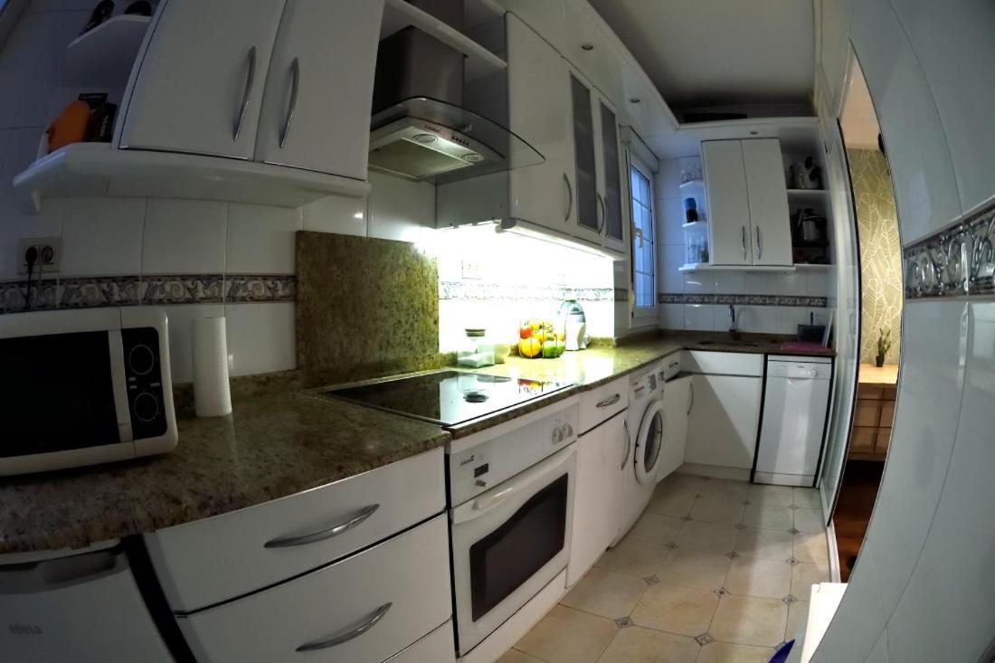 Suite En Apartamento Privado Terraza Centro Bilbao Luaran gambar