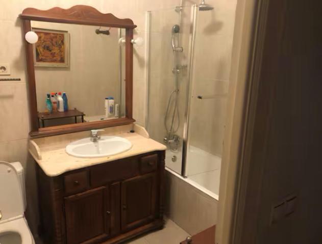 Suite En Apartamento Privado Terraza Centro Bilbao Luaran gambar